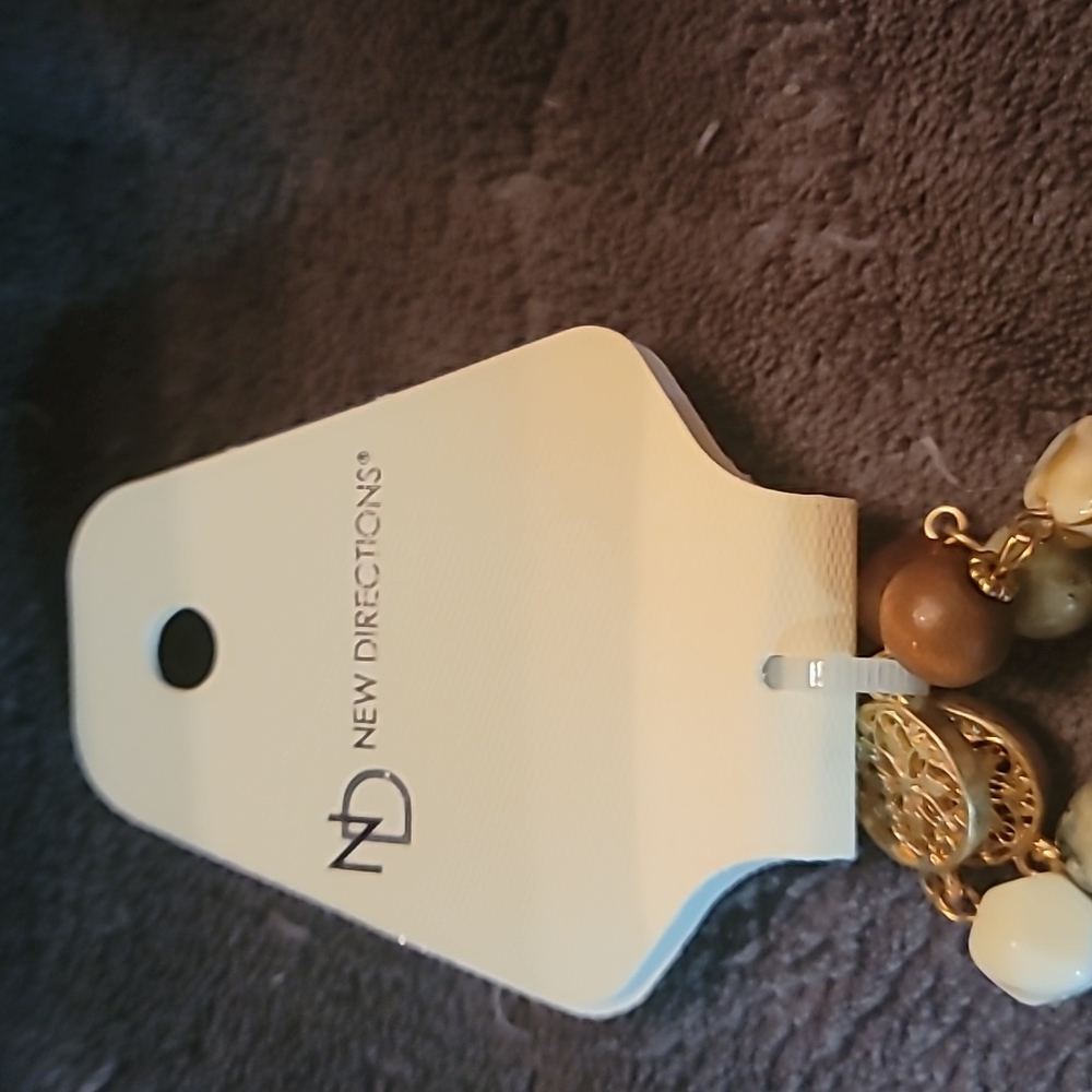 New Direction Bracelet - Picture 2 of 2